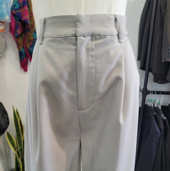 Womance Gray High-Waisted Wide-Leg Pants - Picture 2 of 7